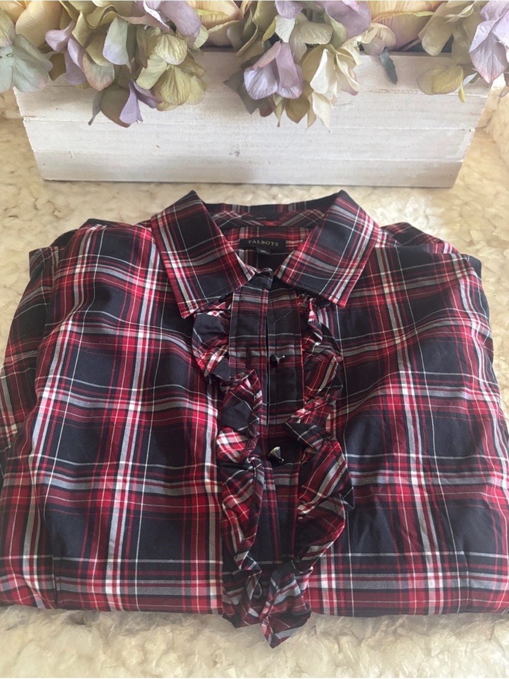 Women's Red Plaid Ruffle-Front Button-Up Shirt - Picture 4 of 5